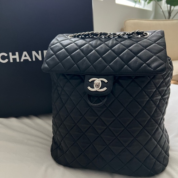CHANEL URBAN SPIRIT CHAIN LAMBSKIN QUILTED BACKPACK - Picture 1 of 16